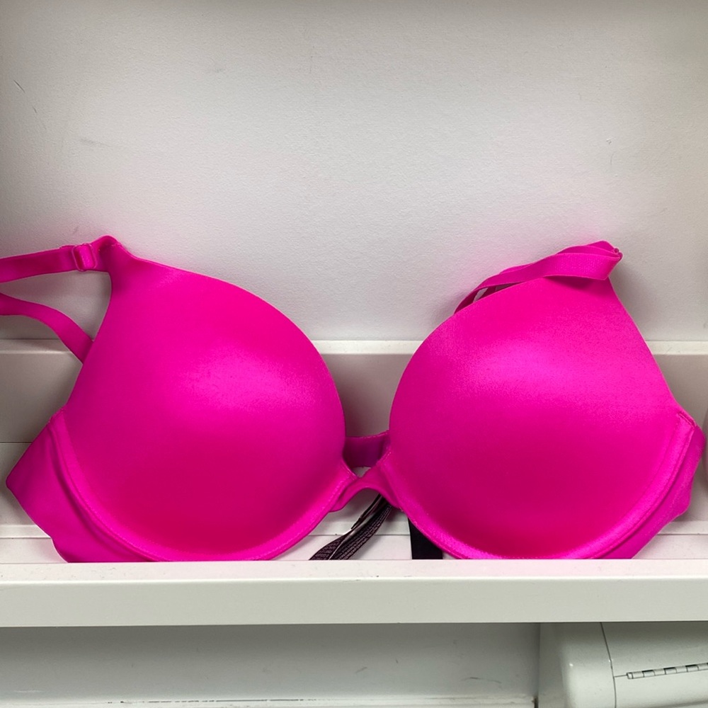 Victoria’s Secret Very Sexy Push Up Bra
